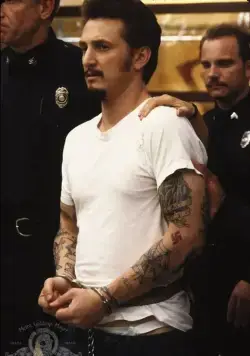 Мертвец идет (1995) через торрент скачать Мертвец идет (1995) фильм через торрент скачать