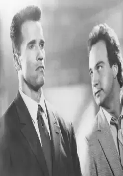 Красная жара (1988) через торрент бесплатно Красная жара (1988) фильм через торрент бесплатно