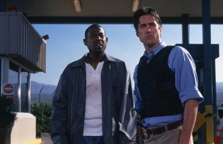 Бриллиантовый полицейский (1999) через торрент скачать Бриллиантовый полицейский (1999) фильм через торрент скачать