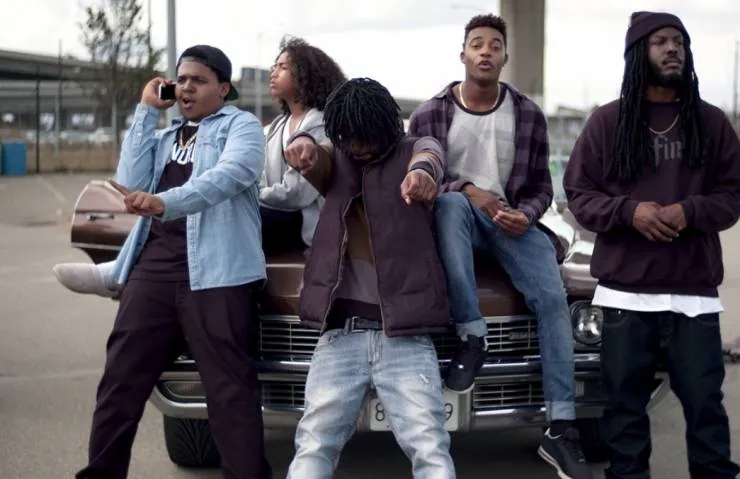 Кроссы (2016) через торрент скачать Кроссы (2016) фильм через торрент скачать