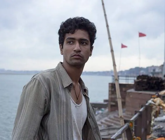 Улетай один (2015) через торрент бесплатно Улетай один (2015) фильм через торрент бесплатно