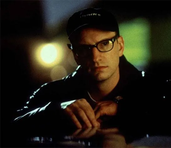 Англичанин (1999) через торрент скачать Англичанин (1999) фильм через торрент скачать