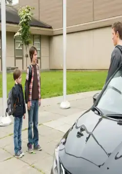 Незнакомец с моими детьми (2017) через торрент бесплатно Незнакомец с моими детьми (2017) фильм через торрент бесплатно