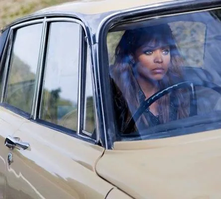 Зеркало заднего вида (2017) через торрент скачать Зеркало заднего вида (2017) фильм через торрент скачать