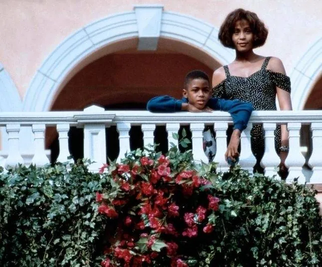 Телохранитель (1992) в хорошем качестве через торрент Телохранитель (1992) фильм в хорошем качестве через торрент