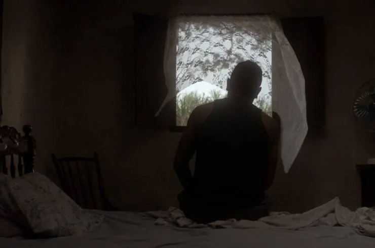 Земля и тень (2015) через торрент бесплатно Земля и тень (2015) фильм через торрент бесплатно