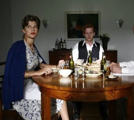 Пламя и Цитрон (2008) через торрент скачать Пламя и Цитрон (2008) фильм через торрент скачать