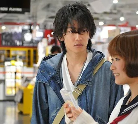 Она тоже любит ложь (2013) в хорошем качестве через торрент Она тоже любит ложь (2013) фильм в хорошем качестве через торрент