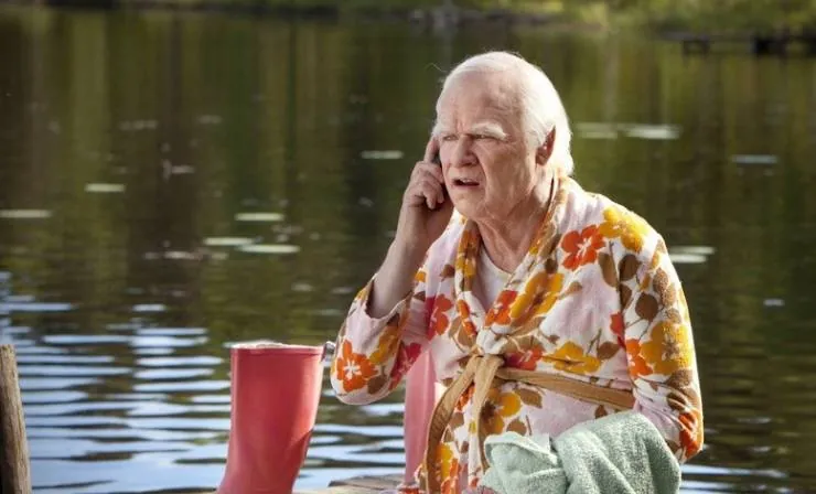 Столетний старик, который вылез в окно и исчез (2013) в хорошем качестве через торрент Столетний старик, который вылез в окно и исчез (2013) фильм в хорошем качестве через торрент