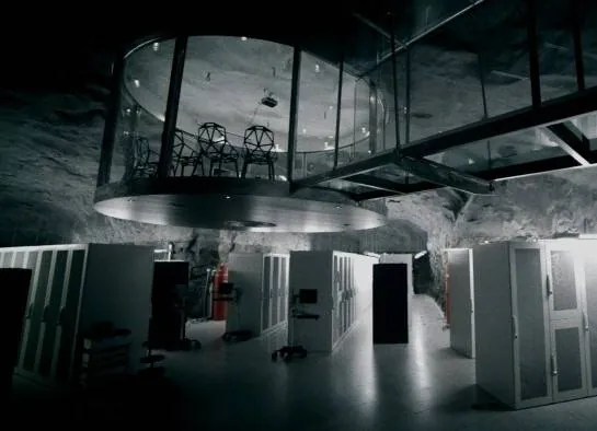 Пиратская бухта: В удалении от клавиатуры (2013) через торрент скачать Пиратская бухта: В удалении от клавиатуры (2013) фильм через торрент скачать