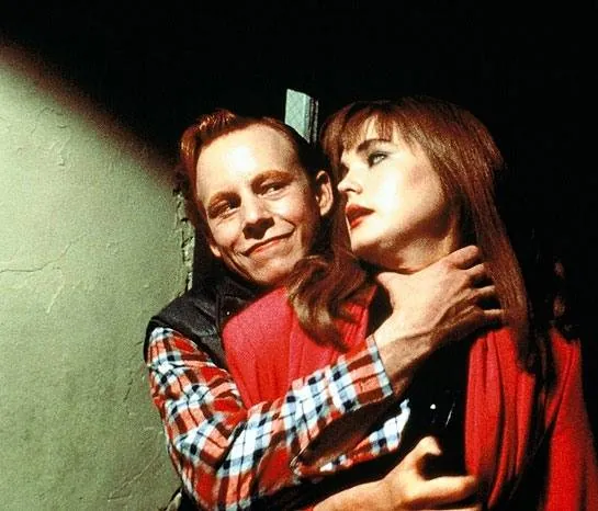 Окно спальни (1987) в хорошем качестве через торрент Окно спальни (1987) фильм в хорошем качестве через торрент