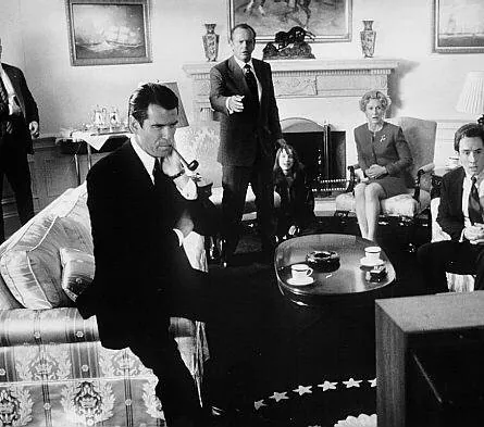 Марс атакует! (1996) через торрент бесплатно Марс атакует! (1996) фильм через торрент бесплатно