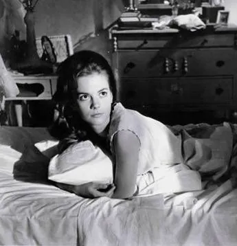 Великолепие в траве (1961) через торрент скачать Великолепие в траве (1961) фильм через торрент скачать