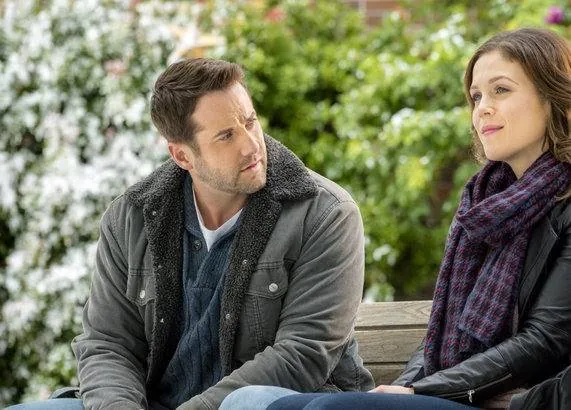 В поисках Санта-Клауса (2016) через торрент бесплатно В поисках Санта-Клауса (2016) фильм через торрент бесплатно