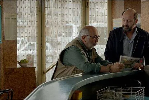 Прогулка по Бангкоку (2014) через торрент скачать Прогулка по Бангкоку (2014) фильм через торрент скачать