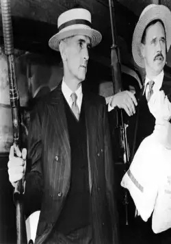 Диллинджер (1973) через торрент бесплатно Диллинджер (1973) фильм через торрент бесплатно