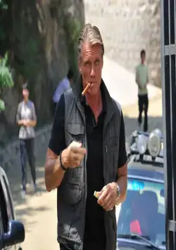 Легенды: Гробница дракона (2013) в хорошем качестве через торрент Легенды: Гробница дракона (2013) фильм в хорошем качестве через торрент