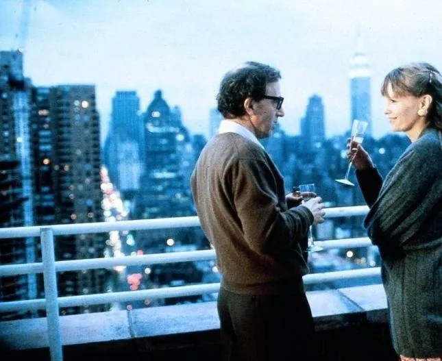 Нью-йоркские истории (1989) через торрент скачать Нью-йоркские истории (1989) фильм через торрент скачать