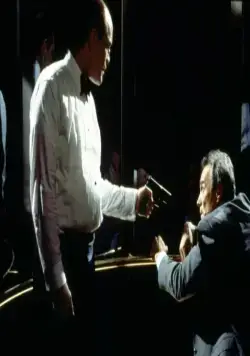 На линии огня (1993) через торрент скачать На линии огня (1993) фильм через торрент скачать