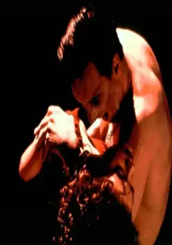 Объятие вампира (1995) через торрент скачать Объятие вампира (1995) фильм через торрент скачать