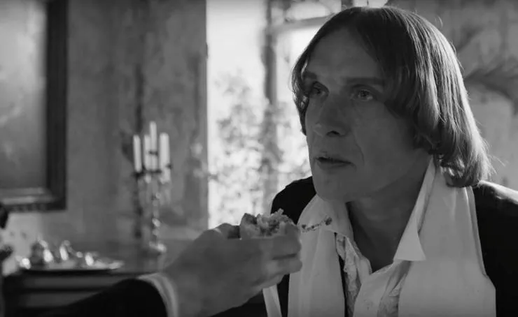 Ноябрь (2017) через торрент скачать Ноябрь (2017) фильм через торрент скачать