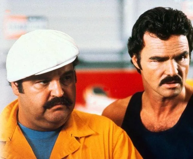 Гонки «Пушечное ядро» (1981) в хорошем качестве через торрент Гонки «Пушечное ядро» (1981) фильм в хорошем качестве через торрент