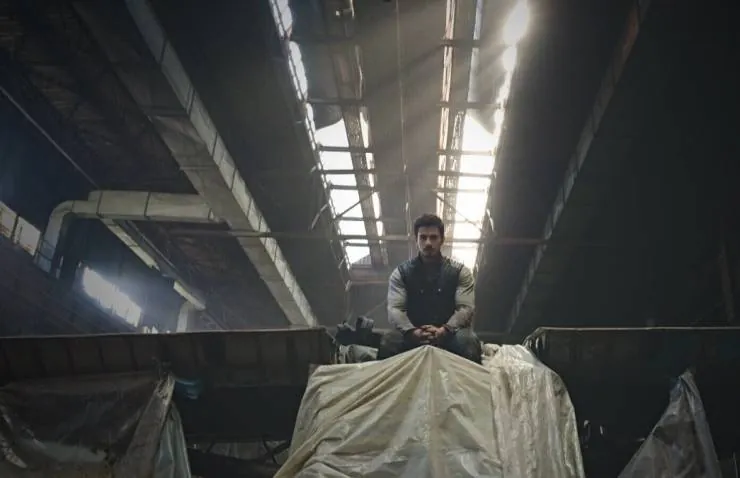 Достойный (2016) через торрент скачать Достойный (2016) фильм через торрент скачать