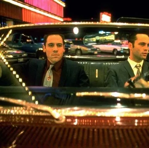 Тусовщики (1996) в хорошем качестве через торрент Тусовщики (1996) фильм в хорошем качестве через торрент