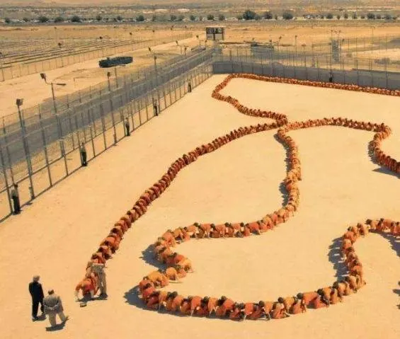 Человеческая многоножка 3 (2015) через торрент скачать Человеческая многоножка 3 (2015) фильм через торрент скачать