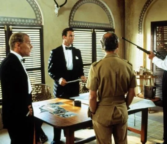 Белый охотник, черное сердце (1990) через торрент скачать Белый охотник, черное сердце (1990) фильм через торрент скачать