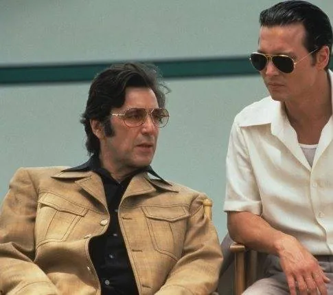 Донни Браско (1997) через торрент скачать Донни Браско (1997) фильм через торрент скачать