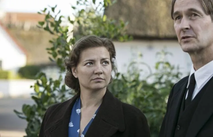 Через воды (2016) через торрент скачать Через воды (2016) фильм через торрент скачать