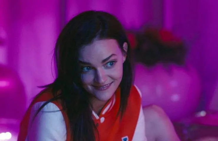 Веб-камера (2018) через торрент бесплатно Веб-камера (2018) фильм через торрент бесплатно