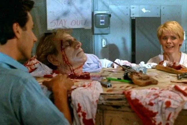 Возвращение в школу ужасов (1987) в хорошем качестве через торрент Возвращение в школу ужасов (1987) фильм в хорошем качестве через торрент