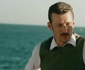 Воры и проститутки. Приз – полет в космос (2004) в хорошем качестве через торрент Воры и проститутки. Приз – полет в космос (2004) фильм в хорошем качестве через торрент