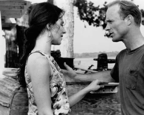 Фарфоровая луна (1991) через торрент скачать Фарфоровая луна (1991) фильм через торрент скачать