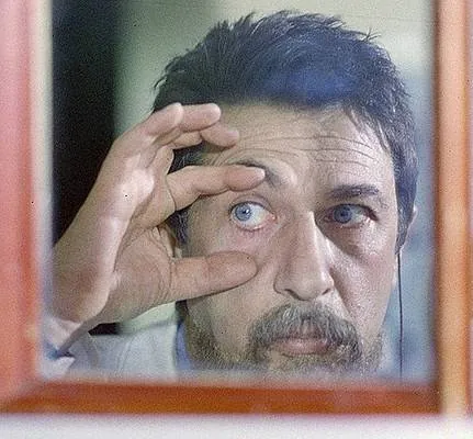 Утро без отметок (1983) через торрент скачать Утро без отметок (1983) фильм через торрент скачать