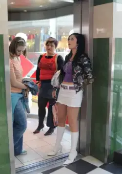 Галерьянки (2009) через торрент бесплатно Галерьянки (2009) фильм через торрент бесплатно