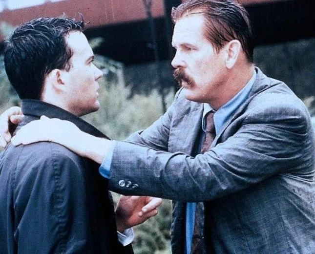 Вопросы и ответы (1990) через торрент скачать Вопросы и ответы (1990) фильм через торрент скачать