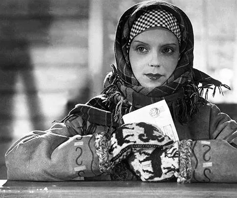 Свинарка и пастух (1941) через торрент скачать Свинарка и пастух (1941) фильм через торрент скачать