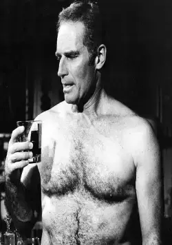 Человек Омега (1971) через торрент бесплатно Человек Омега (1971) фильм через торрент бесплатно