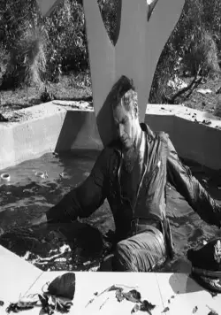 Человек Омега (1971) через торрент скачать Человек Омега (1971) фильм через торрент скачать