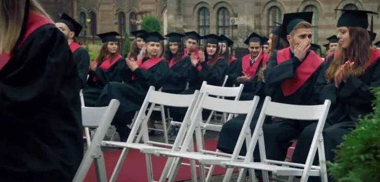 Селфипати (2016) через торрент бесплатно Селфипати (2016) фильм через торрент бесплатно