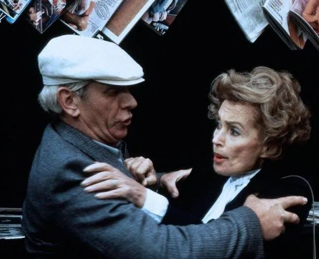 Завещание Холкрофта (1985) через торрент скачать Завещание Холкрофта (1985) фильм через торрент скачать