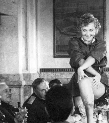 Мой лучший друг, генерал Василий, сын Иосифа (1991) в хорошем качестве через торрент Мой лучший друг, генерал Василий, сын Иосифа (1991) фильм в хорошем качестве через торрент