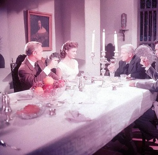 Сломанное копье (1954) через торрент бесплатно Сломанное копье (1954) фильм через торрент бесплатно