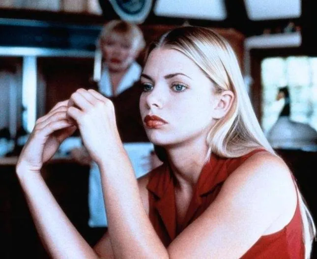 Ядовитый плющ: Новое совращение (1996) через торрент бесплатно Ядовитый плющ: Новое совращение (1996) фильм через торрент бесплатно