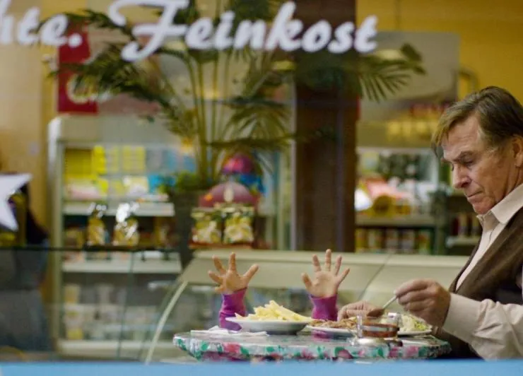 Три четверти луны (2011) через торрент бесплатно Три четверти луны (2011) фильм через торрент бесплатно