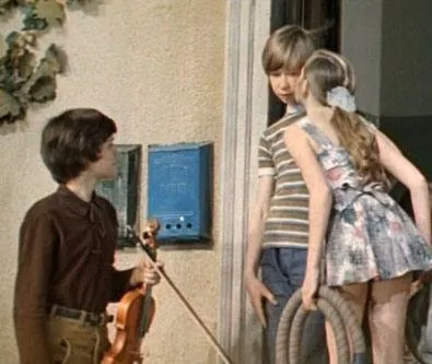 Автомобиль, скрипка и собака Клякса (1975) в хорошем качестве через торрент Автомобиль, скрипка и собака Клякса (1975) фильм в хорошем качестве через торрент