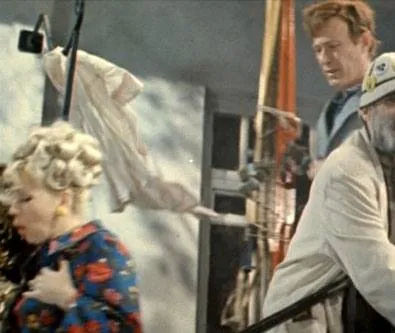 Автомобиль, скрипка и собака Клякса (1975) через торрент бесплатно Автомобиль, скрипка и собака Клякса (1975) фильм через торрент бесплатно